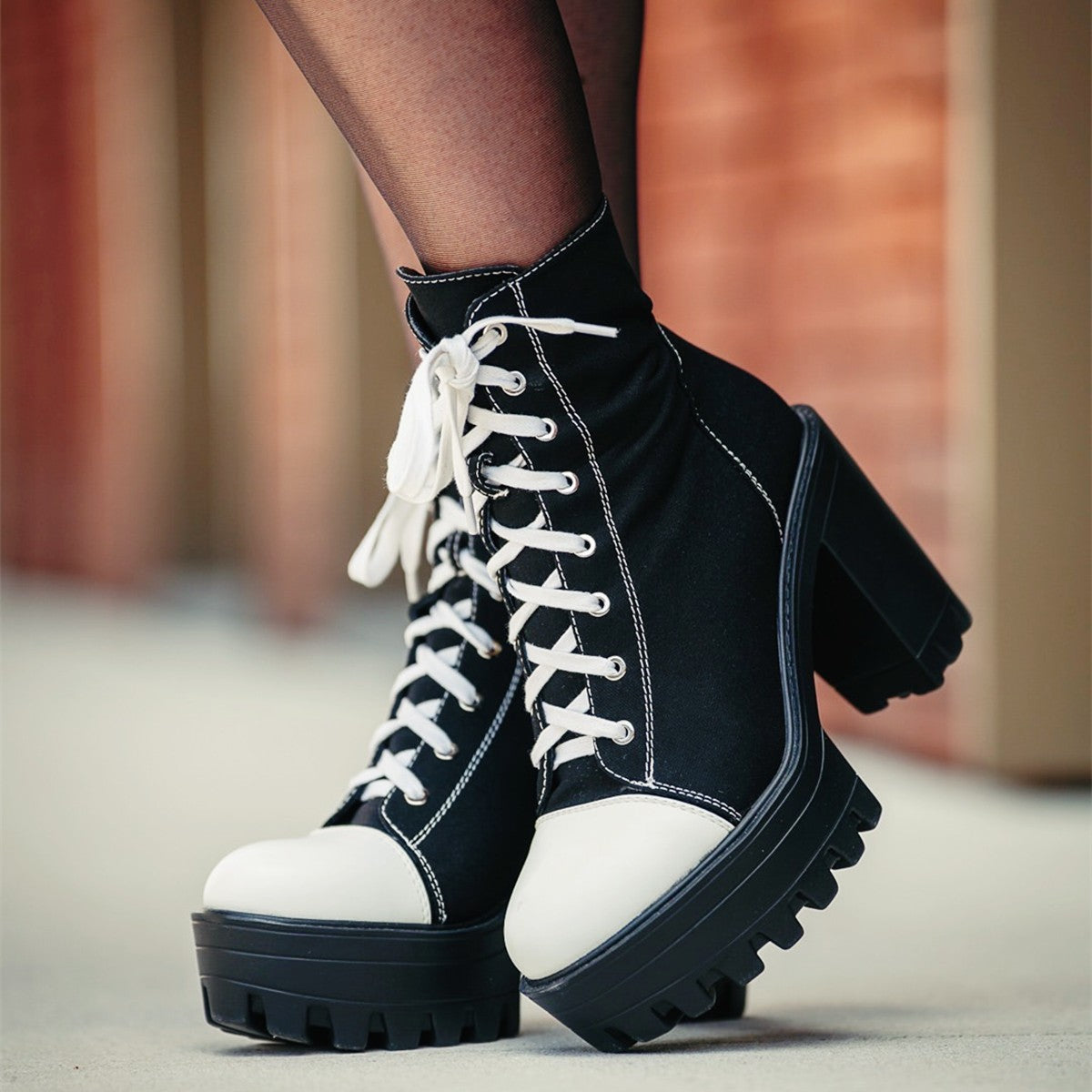 Platform Lace Up Canvas Boots | Onlymaker Trusted