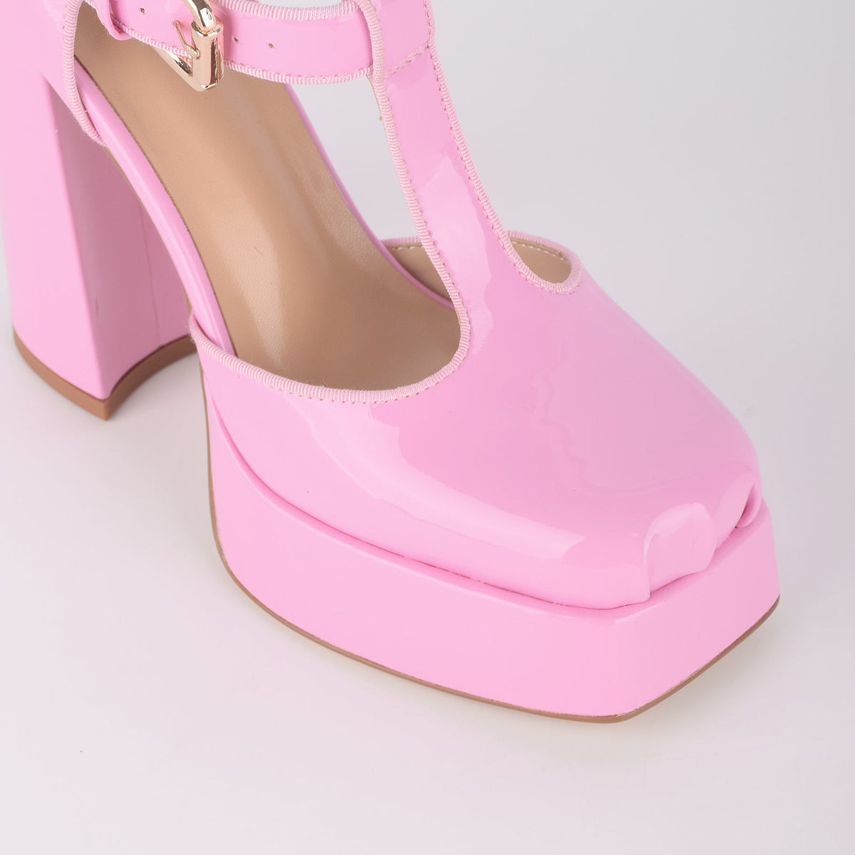 Square Toe Platform Buckle T-Strap Pumps | Onlymaker Essential