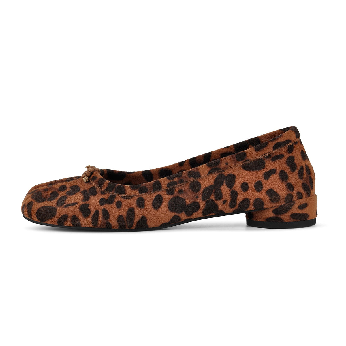 Colorful Polka Dot Tabi Round Heel Pumps | Onlymaker Featured