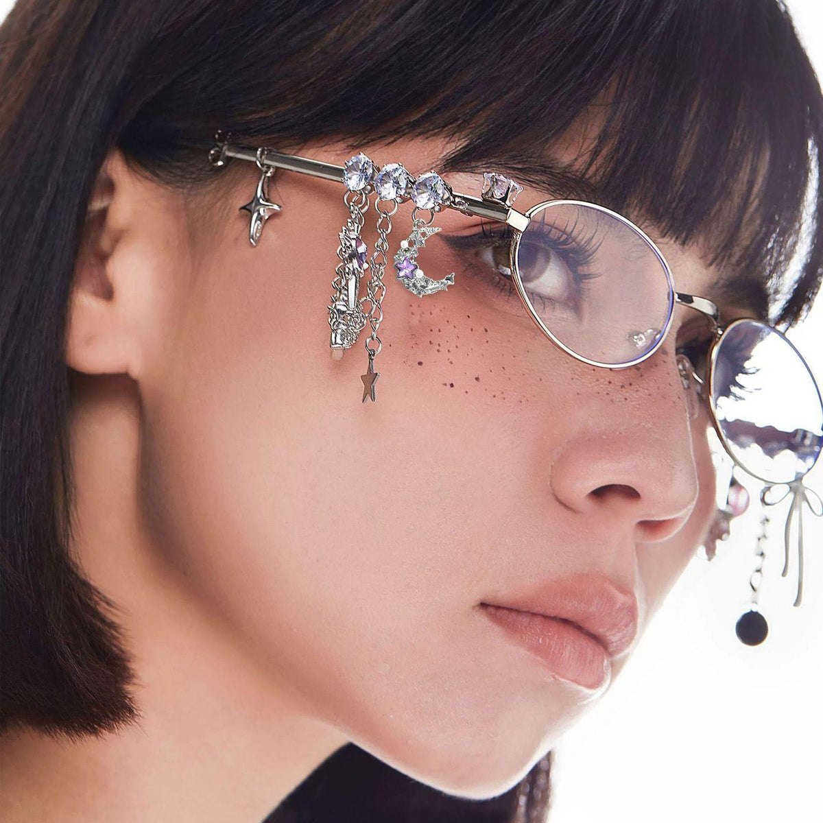Chain Tassel Rhinestone Sunglasses | Onlymaker Exclusive